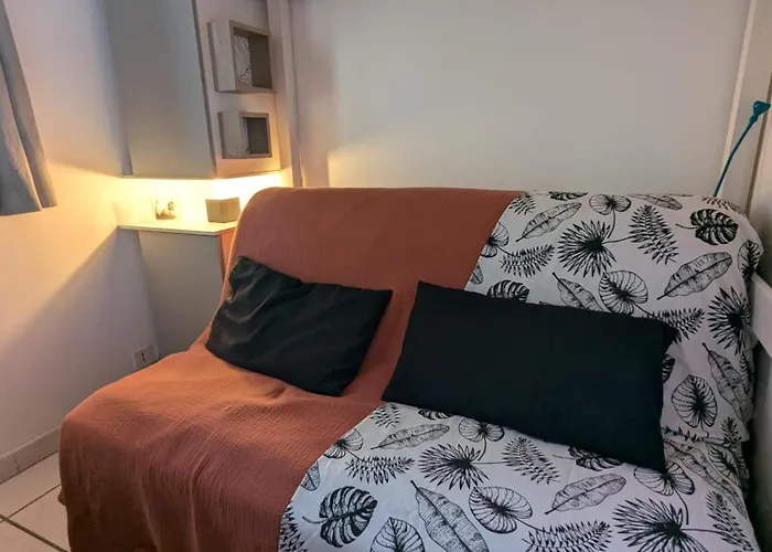 Vue - Acces Direct A La - 4 A 5 Personnes *