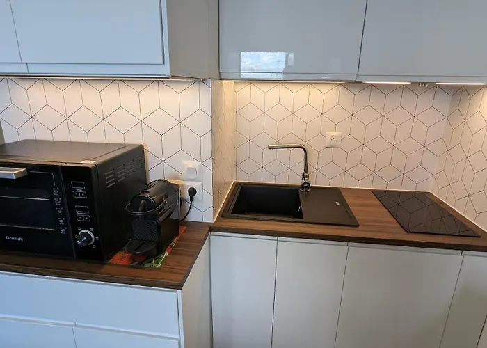 Vue - Acces Direct A La - 4 A 5 Personnes 아파트 *